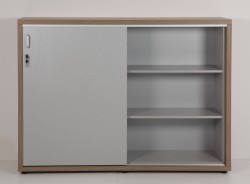 regał eQM-10 L - drzwi w pozycji zamkniętej