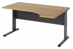 Biurko eOP-36 ST z przodu