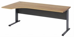 Biurko eOP-46 ST od przodu