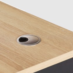 Blaty grubości 28 mm z przelotkami na kable