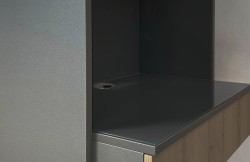 Wnęka oklejona szkłem locobel zabezpieczającym przed wilgocią