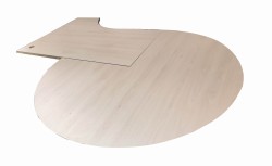 Dostawka-stół eOP-52-140 w kolorze buk mangfall. Widok z góy w zestawieniu z blatem biurka eOP-36 również w kolorze buk mangfall.