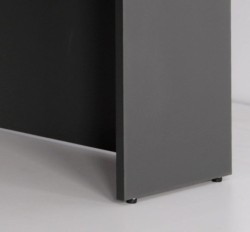 Podstawa lady na stópkach z regulacją poziomu