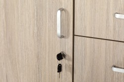 Przykład mebli w kolorze Dąb urban oyster 13 + antracyt 41
